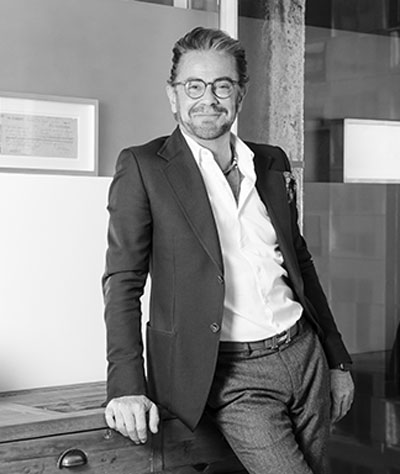 LUIS TOJEIRO