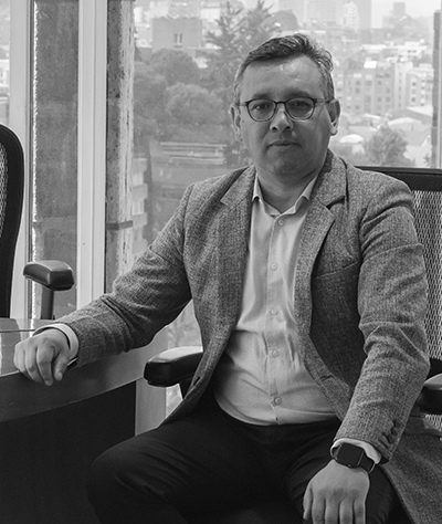 JULIÁN VINASCO
